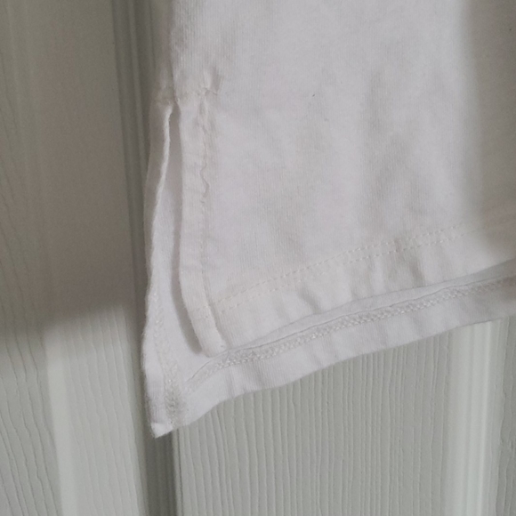 Old Navy TShirt - Picture 4 of 7